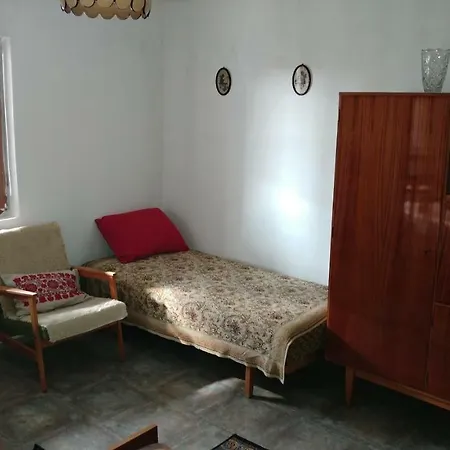 Guest house Oncsa Vendeghaz *