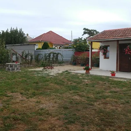 Oncsa Vendeghaz Maison d'hôtes Gyöngyös